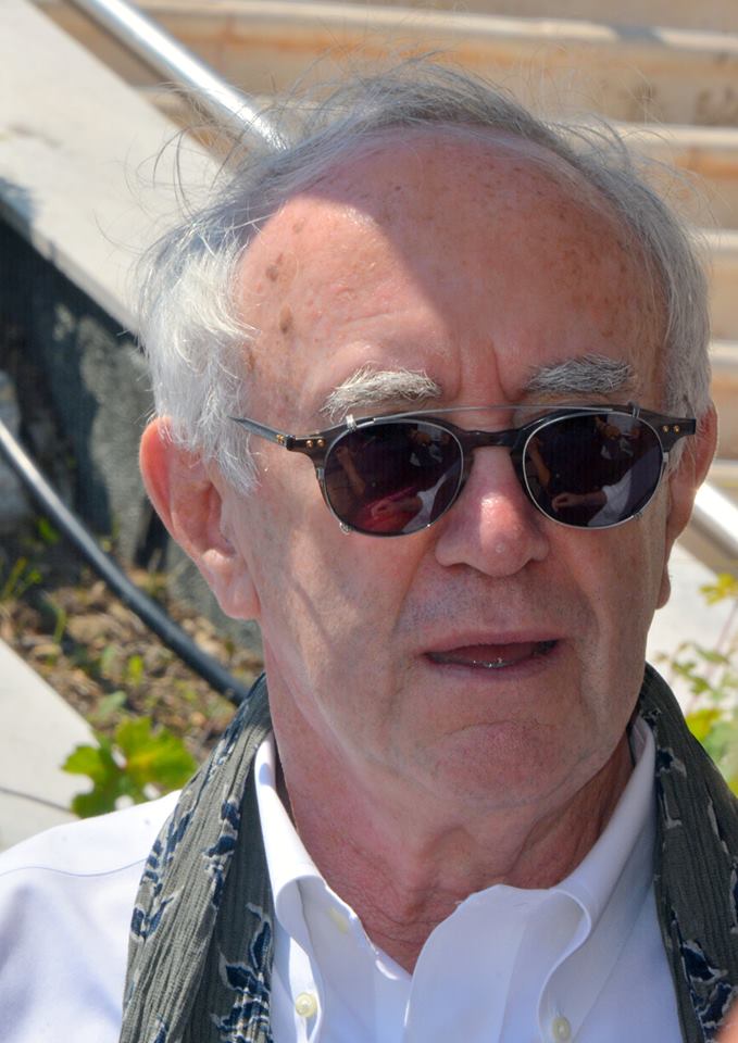 Portrait of Jonathan Pryce, who plays David Cartwright