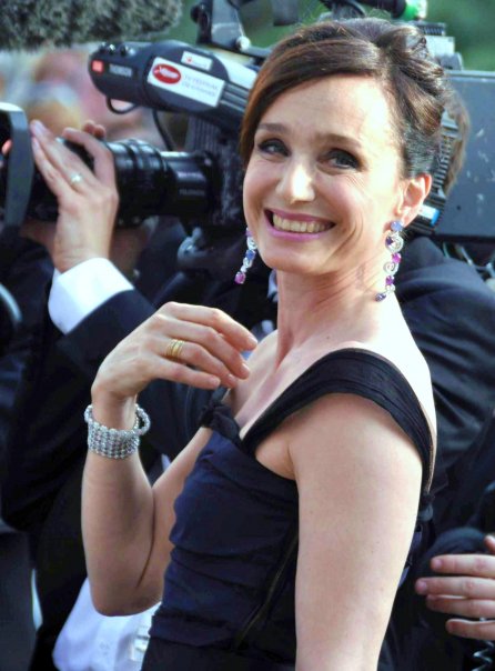 Portrait of Kristin Scott Thomas, who plays Diana Taverner